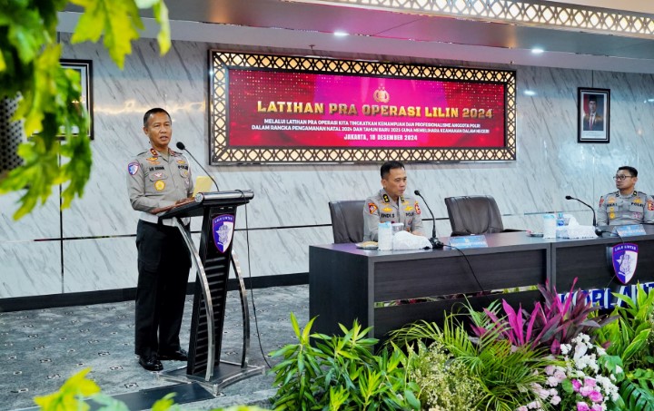 Kakorlantas Polri Irjen Pol Aan Suhanan secara resmi membuka Latihan Pra Operasi Lilin 2024 pada Rabu (18/12/2024).